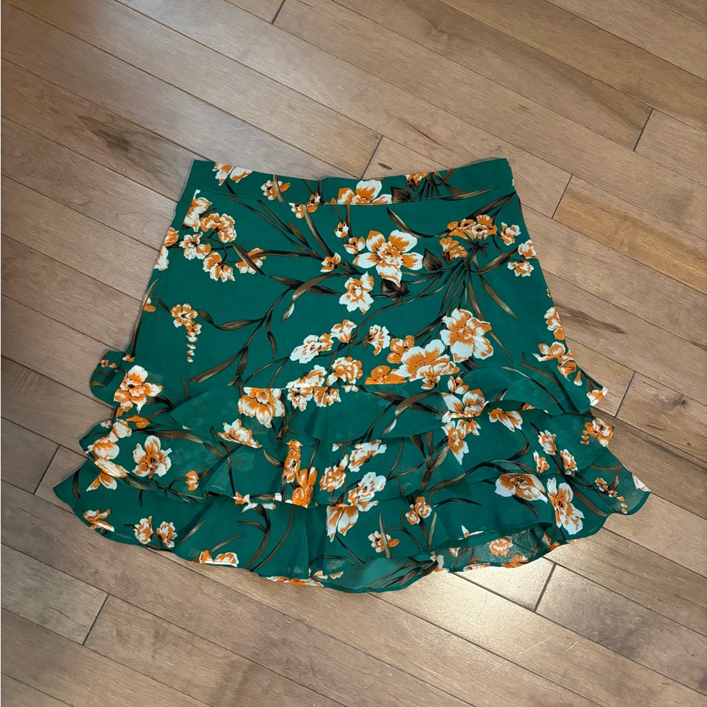 NWT Bardot Ruffle Mini Skirt Floral Green White Orange Small